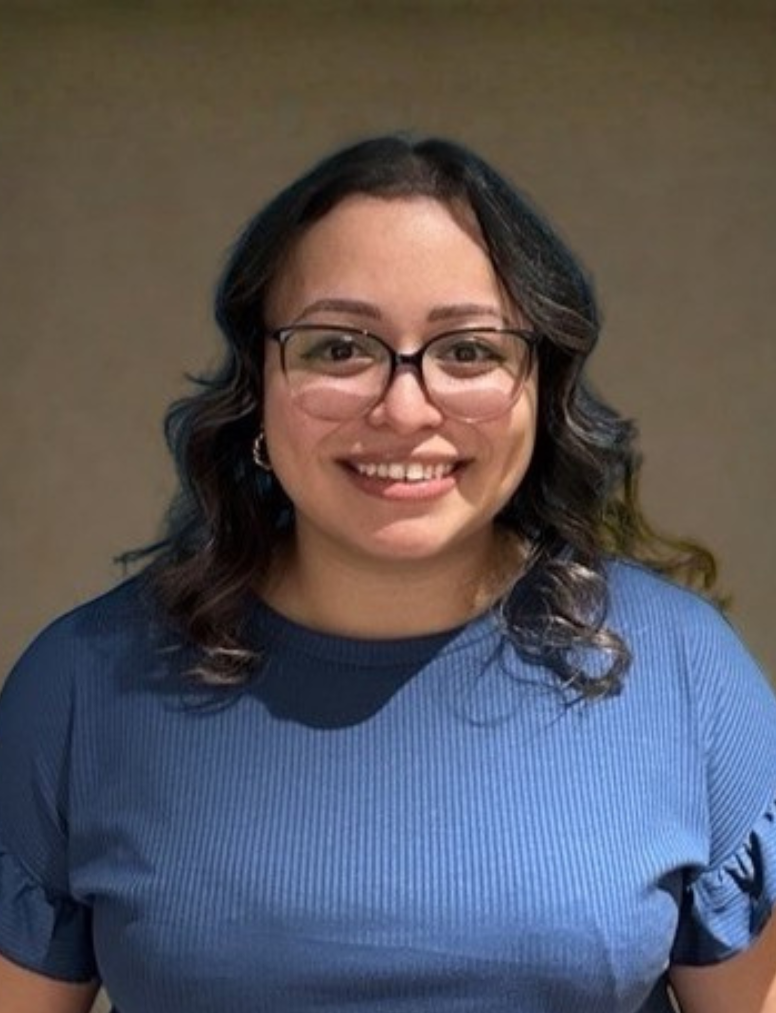 elizabeth-morales-revibe-mental-health-therapy-emdr